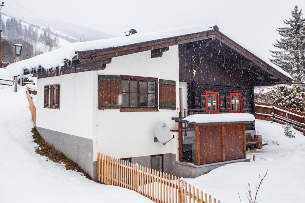 Chalet Appartement Alpenherz Saalbach-Hinterglemm Bilik gambar